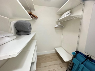 WATERFRONT CONDO -  & SHORT-TERM RENTAL. 3-bedroom, 3-bathroom