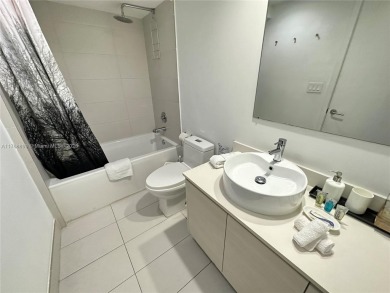 WATERFRONT CONDO -  & SHORT-TERM RENTAL. 3-bedroom, 3-bathroom