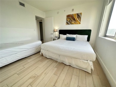 WATERFRONT CONDO -  & SHORT-TERM RENTAL. 3-bedroom, 3-bathroom