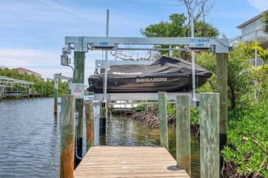 Imagine living next door to world-famous Boca Grande -- but for