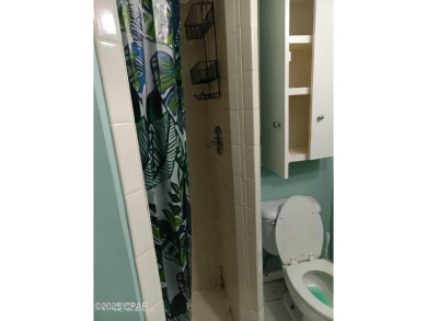 On Lake Powell- It is Florida's largest dune lake. Two Pools