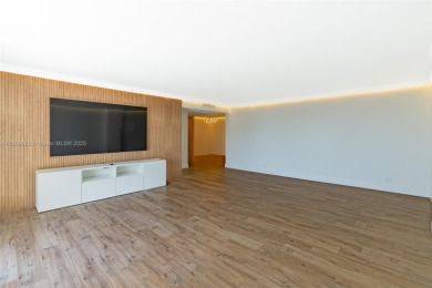 Stunning, Newly Renovated 3-Bedroom Apartment with Breathtaking