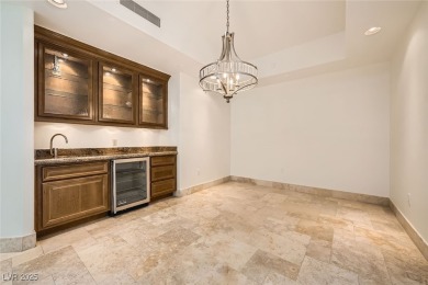 ABSOLUTELY STUNNING 12th FLOOR UNIT * Magnificent unobstructed