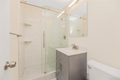 Welcome to this charming, sun-drenched studio in the highly