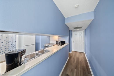 Welcome to this sunset-facing adorable beachfront condo with the