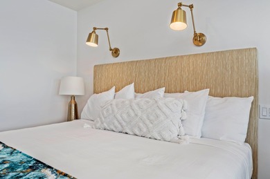 This charming bay facing studio condo, situated in the heart of