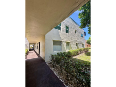 55+ Beautiful Updated First Floor Corner Condo in Kings Point