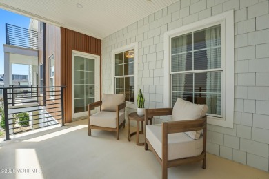 Welcome to The Hamilton, an exclusive oceanblock boutique