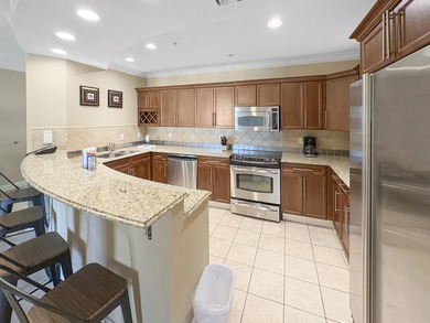 This 2BR/2BA + bunk room condo at Emerald Grande with stunning