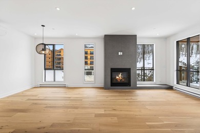 Located in the heart of the prestigious Versant Soleil sector