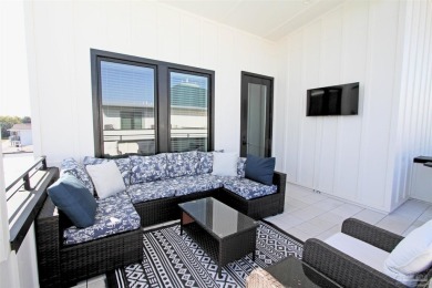 Seller offering 1 year buy down at 5.625! Stunning three-story