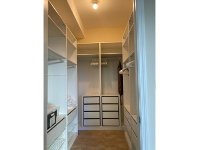 Enjoy Luxury living at Turnberry Village. 3 Beds, 3 Baths, right