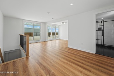 Welcome to The Hamilton, an exclusive oceanblock boutique