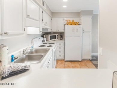 Lovely views & ocean breezes from this 2nd floor villa with a