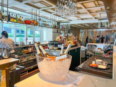 LARGEST OCEANVIEW TERRACE in building, space for large dining