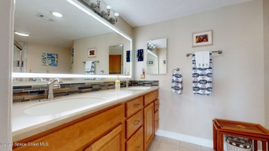 Direct waterfront luxury penthouse unit with spectacular views