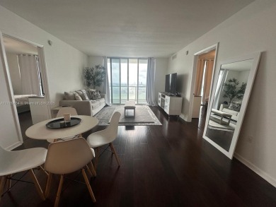 INVESTMENT OPPORTUNITY! APARTMENT RENTED TO AN EXCELLENT TENANT