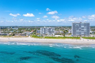 This direct oceanfront unit offers an unparalleled coastal