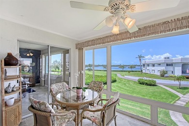 Beaches, Great Seafood, Fishing and Boating all minutes away!