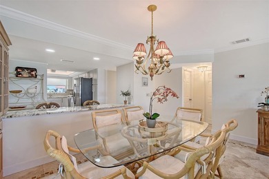 Beaches, Great Seafood, Fishing and Boating all minutes away!