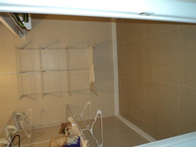 UPDATED 2/2 IN VERY GOOD CONDITION
PRESTIGIOUS BAY HARBOR