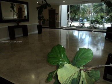 UPDATED 2/2 IN VERY GOOD CONDITION
PRESTIGIOUS BAY HARBOR