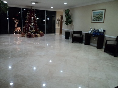 UPDATED 2/2 IN VERY GOOD CONDITION
PRESTIGIOUS BAY HARBOR