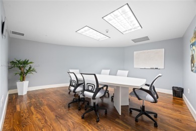 Spectacular luxury apartment located in one of Downtown Miami's