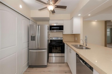 Spacious One bedroom with a bonus room, Remodeled. New AC, New