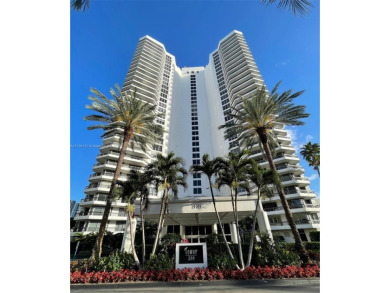 Stunning waterfront unit with breathtaking views of the Ocean