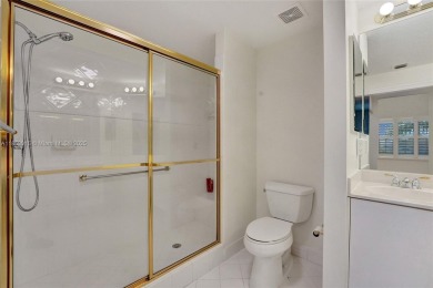 MOTIVATED SELLER! Move in ready 2 bed/2 bath condo in beautiful