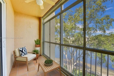 MOTIVATED SELLER! Move in ready 2 bed/2 bath condo in beautiful