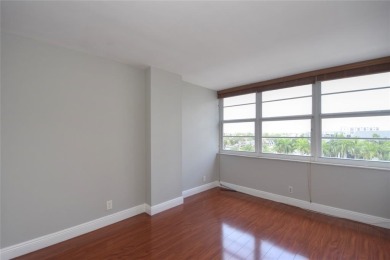 Nicely appointed condo East of US1 and on the water with visitor