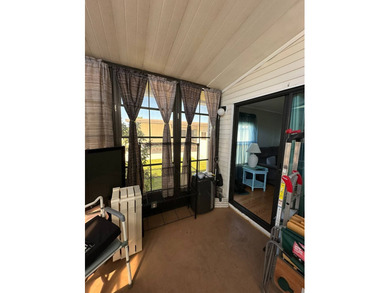 2 Bedroom Doublewide in Active 55+ Community!    This furnished