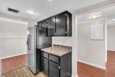 MUST SEE THIS ONE!! VERY SPACIOUS 2BR/2BA WITH WASHER/DRYER IN