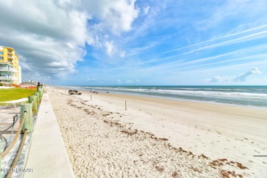 DIRECT OCEAN FRONT! Amazing ocean views from every window!