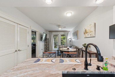 Welcome to Grand Sandestin, this 1BR/1BA unot welcomes you with