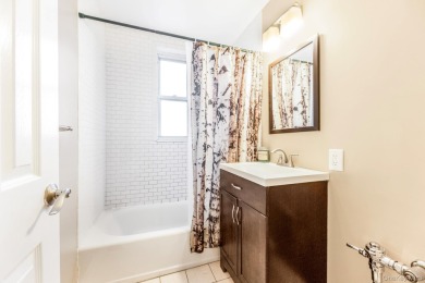 Spacious Co-op Living in Woodlawn Heights! Welcome to 4320 Van