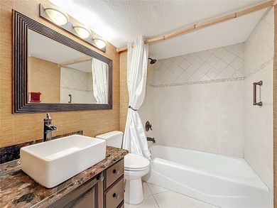 Breathtaking waterfront views of the Open Bay and Bayshore