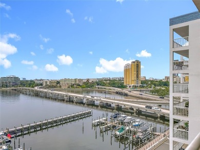 Breathtaking waterfront views of the Open Bay and Bayshore