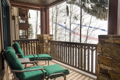 A 3 bedroom Winter Interest in the White River Lodge! 1/12