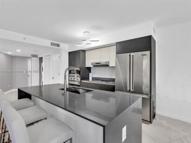 Experience exclusive island living in this one-of-a-kind lanai