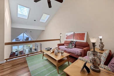 EXCLUSIVE, TRANQUIL, PRIVATE AND AN ISLAND (TIDY ISLAND) YOU CAN