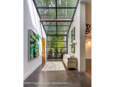 Tucked away in an ideal location close to downtown, skiing