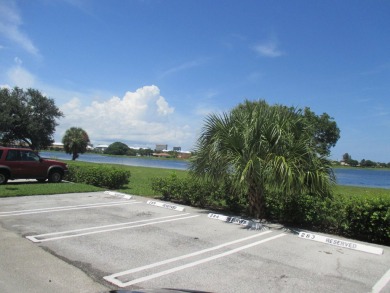 INVESTOR-FRIENDLY OPPORTUNITY! Bright and spacious 1-bedroom