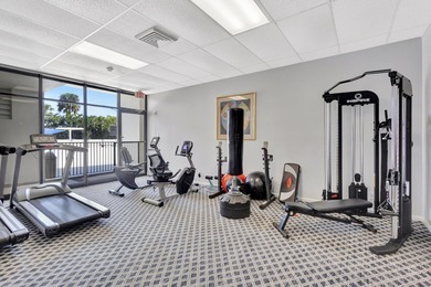 RARE, BEAUTIFUL RENOVATED OPEN 3 BREDROOM, 2 BATHROOM, CORNER