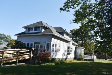 WHAT A WONDERFULL HOME. LOCATED ON DAKOTA AVENUE IN THE CITY OF