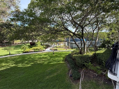 SPACIOUS & CHARMING 2BEDROOM/2BATH RESIDENCE IN MEDITERRANEAN