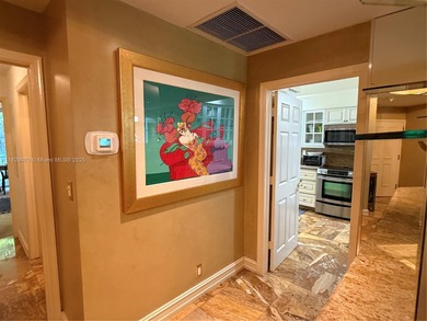 SPACIOUS & CHARMING 2BEDROOM/2BATH RESIDENCE IN MEDITERRANEAN