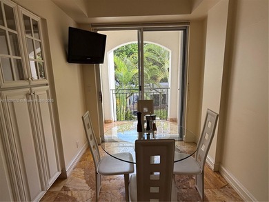 SPACIOUS & CHARMING 2BEDROOM/2BATH RESIDENCE IN MEDITERRANEAN